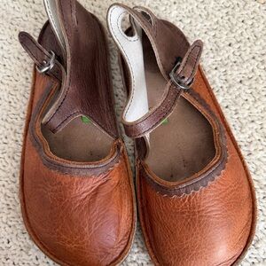 Custom Softstar Barefoot Mary Janes